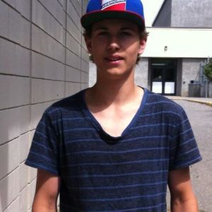 Meet your Posher, Cameron